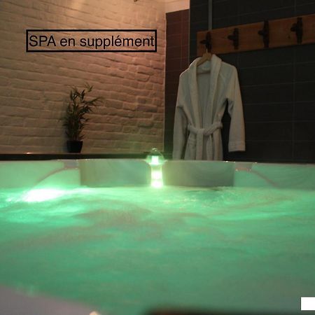 Bed and Breakfast L'Atterrissage Santes Exterior foto