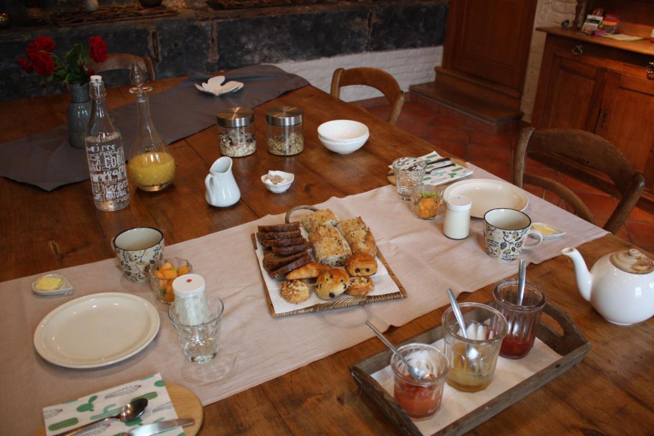 Bed and Breakfast L'Atterrissage Santes Exterior foto
